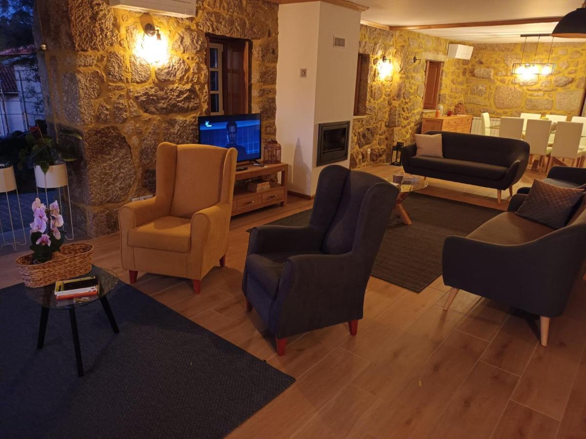 Casa De Ferrapilhe Villa Paranhos  Eksteriør billede