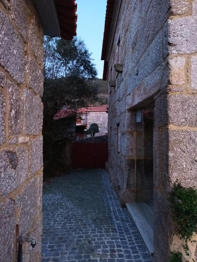 Casa De Ferrapilhe Villa Paranhos  Eksteriør billede