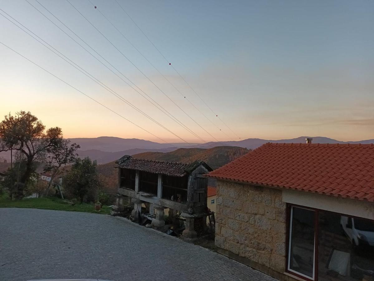 Casa De Ferrapilhe Villa Paranhos  Eksteriør billede